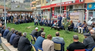 AK Kadrolar Bayramda da Sahada