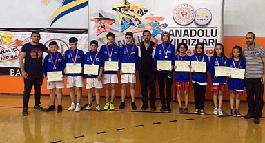 Anadolu Yıldızlar Ligi Badminton Grup Birinciliği Müsabakaları Tamamlandı