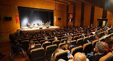 Aşık Mahzuni Şerif Unutulmaz Eserleriyle Anıldı