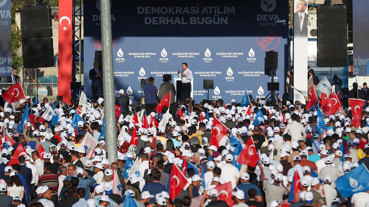 Babacan, Deva Partisi’nin İlk Mitinginde Konuştu