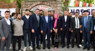 Başkan Güngör Bayram Ziyaretlerine Göksun’da Devam Etti