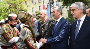 Başkan Güngör Vatandaşlarla Bayramlaştı