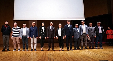 Kahramanmaraş Akademi Yeni Mezunlarını Verdi