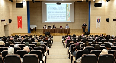 KSÜ’de Tecrübeli Öğretmenlerle Öğretmen Adayları Buluştu