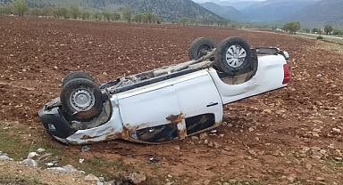 Nurhak’ta kamyonet takla attı: 1 yaralı