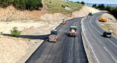 Şehir Genelinde Bin Kilometrelik Asfalt Çalışması