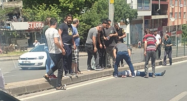 Yolun karşısına geçmeye çalışan yayaya otomobil çarptı