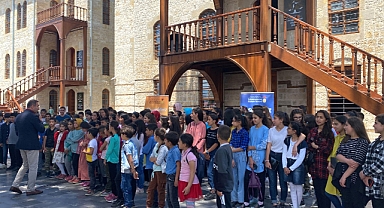 2 Bin Öğrenci Şehrin Tarihiyle Buluştu