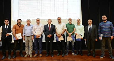 İlk Kez Toplu Ödül Töreni