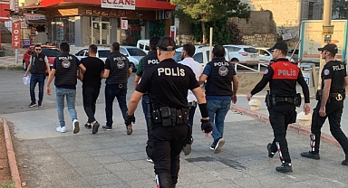 Kahramanmaraş’ta cinayet davasında 3 kişi tutuklandı