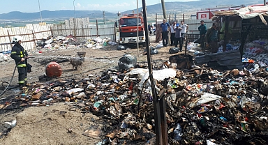 Kahramanmaraş’ta hurda deposunda yangın