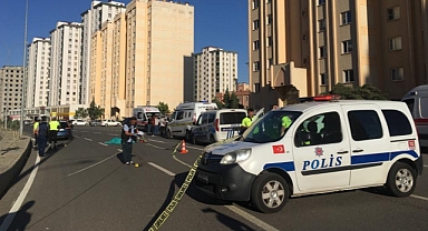 Kahramanmaraş’ta yolun karşısına geçmek isterken canından oldu