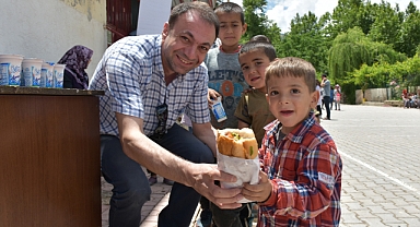 Seçkin Yemekçilik ile Bir Tebessüme Değer