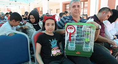 Şehit ve Gazi Çocuklarına Karne Hediyesi