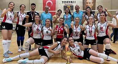 Türkoğlu Filede 2. Lige çıktı