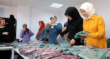 Dulkadiroğlu Gençlik Merkezi Kursiyerlerden İhtiyaç Sahiplerine Bayram Hediyesi