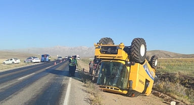 Kahramanmaraş’ta biçerdöver takla attı: 1 yaralı