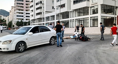 Otomobil ile motosiklet çarpıştı: 1 yaralı