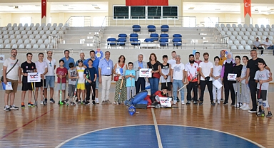 Rektör Niyazi Can, Sporcularla Bir Araya Geldi