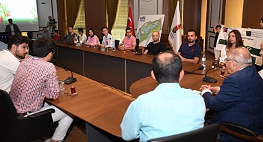 Romanya ve Makedonyalı öğrenciler EXPO 2023’e hayran kaldı