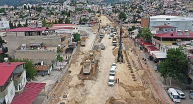 Tevfik Kadıoğlu Köprülü Kavşağı’nda Çalışmalar Hızla İlerliyor