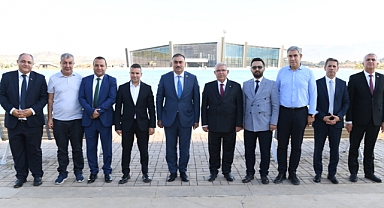 Azerbaycan’ın Ankara Büyükelçisi Reşat Memmedov EXPO 2023’e hayran kaldı