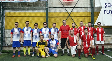 Başkan Güvenç Gazetecilerle beraber ter döktü