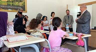 Başkan Mahçiçek, Kur’an Eğitim Merkezi’nde öğrencilerle buluştu