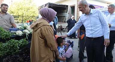 Başkan Okay, Doğukent Pazar’ını Ziyaret Etti