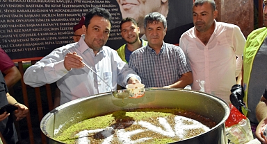 DEVA Partisi’nden aşure ikramı