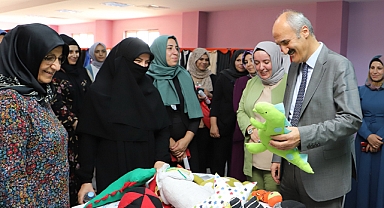 Dulkadiroğlu Gençlik Merkezi’nde Giyim Teknolojileri ve Üretim Sergisi Açıldı