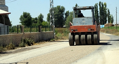 Elbistan’da 40 Kilometrelik Yol Yenileniyor