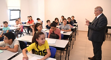 En verimli tatil, Onikişubat Belediyesi'nin yaz kurslarında geçiyor