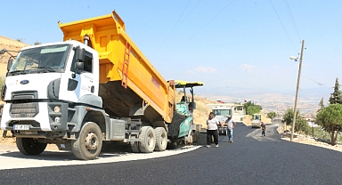 Fatmalı’nın Yolu Büyükşehir’le Asfaltlanıyor