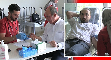 Kahramanmaraş'ta fabrika çalışanlarından Türk Kızılay'a kan bağışı