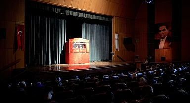 Minikler, Kukla Gösterisini Çok Sevdi