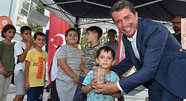 Türkoğlu’nda açık hava sinema etkinliği festival havasına büründü!