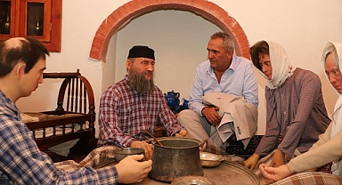 Ünlü Sanatçı Yavuz Bingöl Mutfak Müzesi’ni Ziyaret Etti