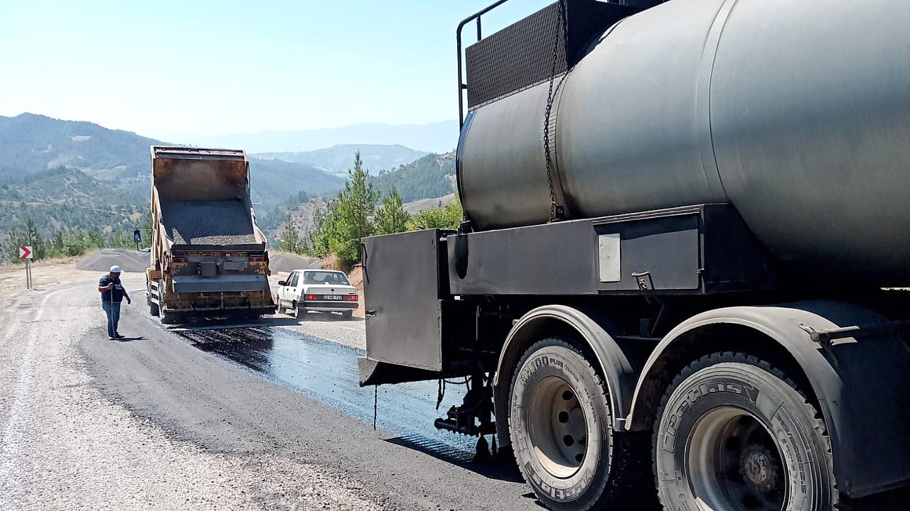 Yenidemir Grup Yolu Yenileniyor