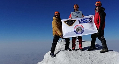 Alpedo Ağrı Dağı zafer tırmanışına ortak oldu!