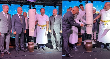 Bakanlardan satırla dondurma şov!