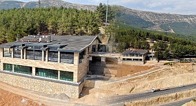 Eski adıyla ‘Teras’, Yeni adıyla ‘Şairler Tepesi’ Misafirlerini Yenilenen Yüzüyle Ağırlayacak