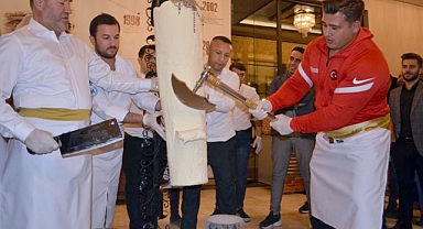 ALPEDO Bu Kez Dünya Şampiyonlarıyla Şov Yaptı!