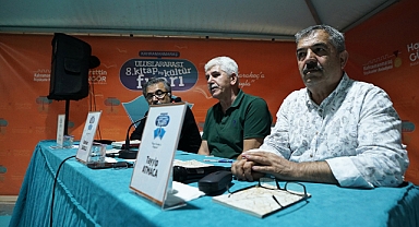 Burhan Sakallı: Fuarlar, Kitapların Okurlarla Buluşma Mekânı