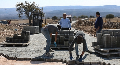 Büyükşehir Aşağımülk’ün Yolunu Yeniliyor
