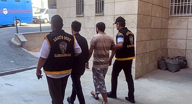 Kahramanmaraş’ta hırsızlık suçundan aranan 2 kişi yakalandı