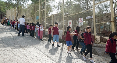 Öğrencilerin Şefkat Eli Can Dostlara Uzandı