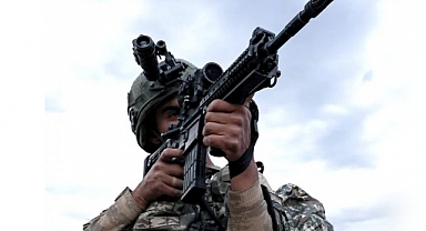 Taciz atışları cezasız kalmadı... 8 terörist etkisiz!