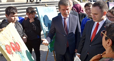 Türkoğlu’nda ressamların Kahramanmaraş sergisi büyüledi!