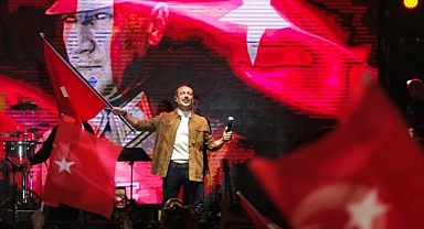 Ünlü sanatçılar coşkuyu farklı şehirlerde yaşattı